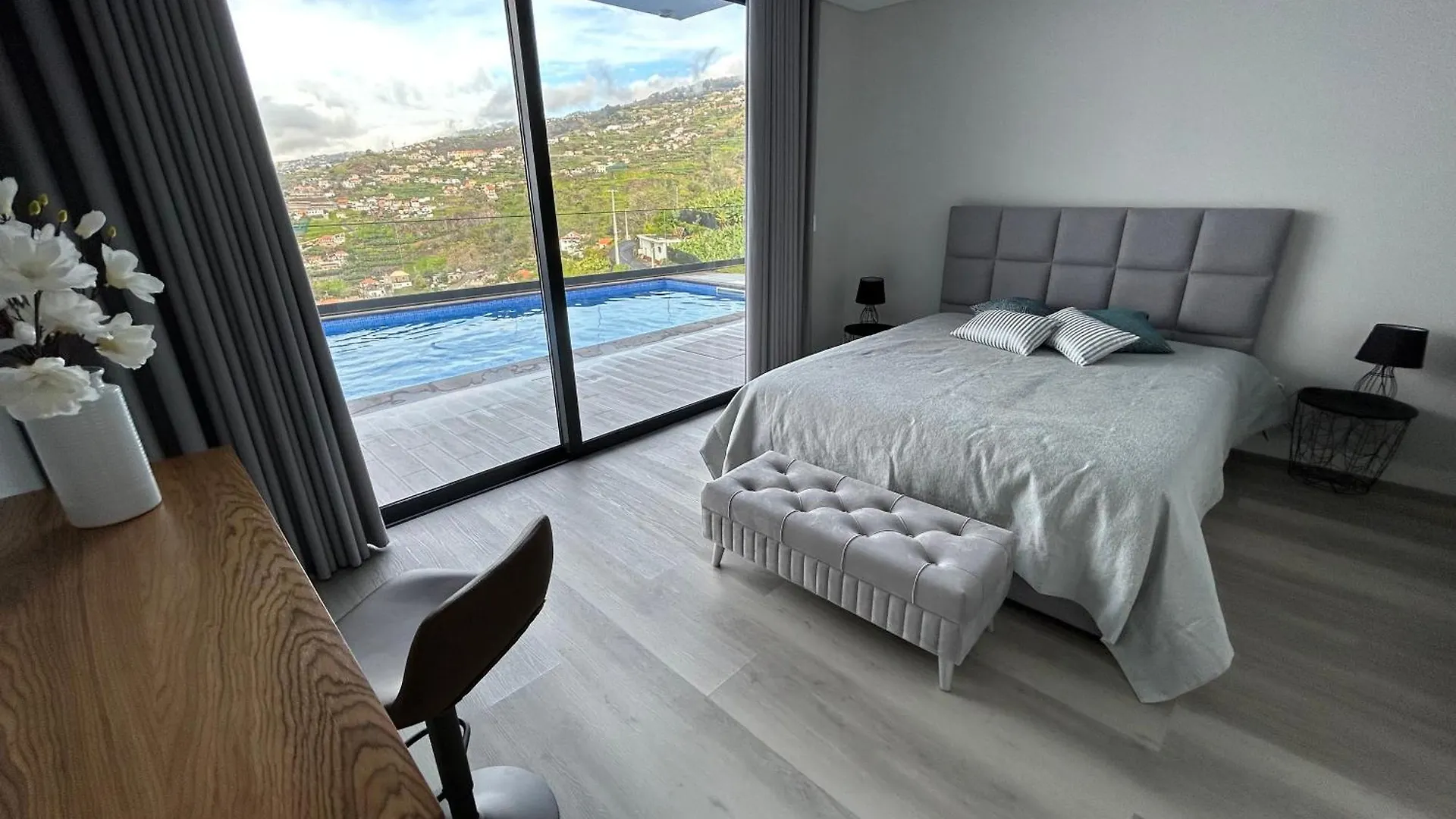 Villa Sol E Mar 리베이라브라바 포르투갈